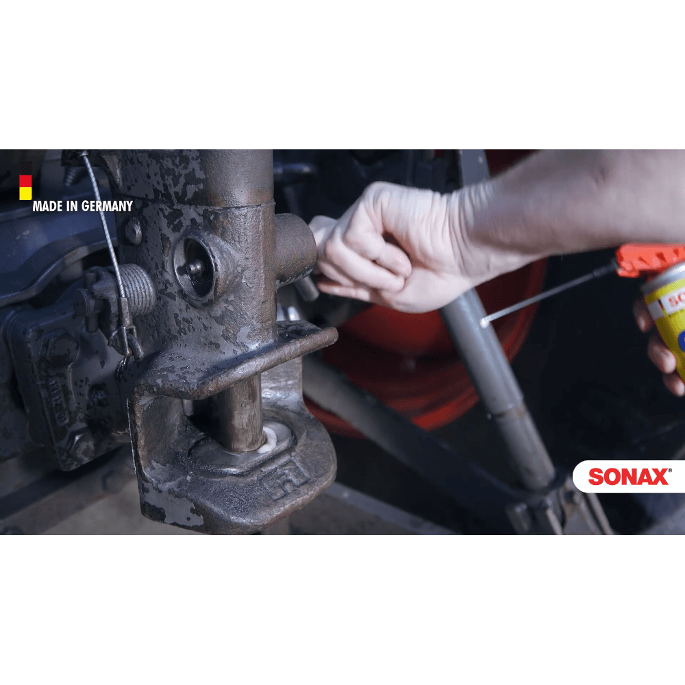 SONAX® SX90 PLUS mit EasySpray Multifunktionsöl